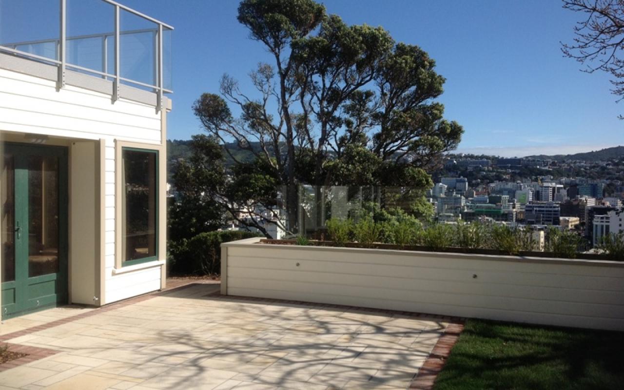 MT Victoria garden slider 10 2540